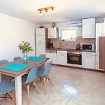 House Hrstic Villa *