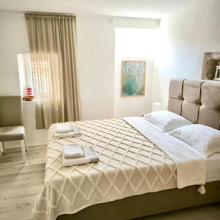 House Hrstic Villa