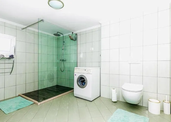 House Hrstic 别墅 Kremena